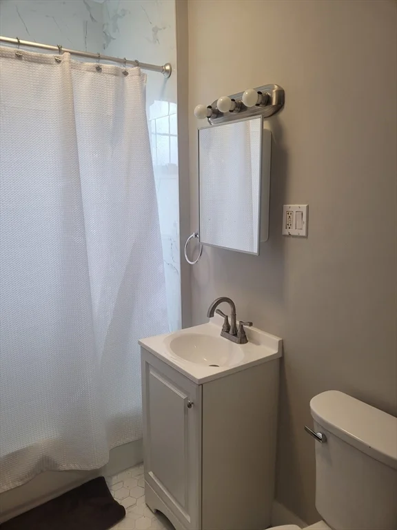 2 bed, 1 bath apartment for rent at 104 George St Unit 1, Tufts University — photo 11 of 11