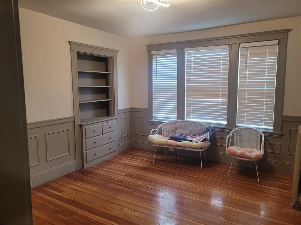 2 bed, 1 bath apartment for rent at 104 George St Unit 1, Tufts University — photo 6 of 11