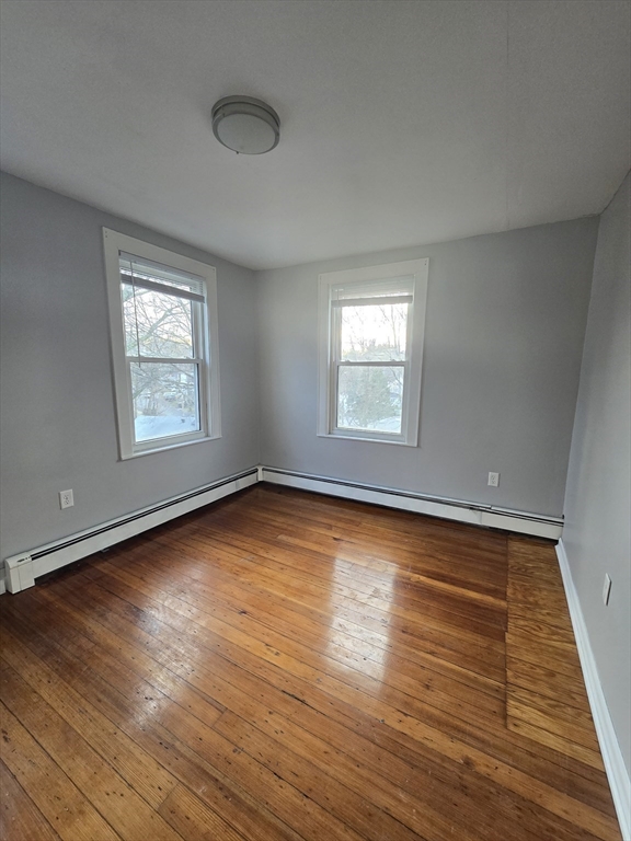 4 bed, 1 bath apartment for rent at 104 Granville Ave Unit 1, Malden — photo 7 of 15