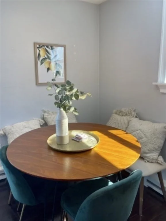 2 bed, 1 bath apartment for rent at 104 H St Unit 2, South Boston — photo 3 of 9
