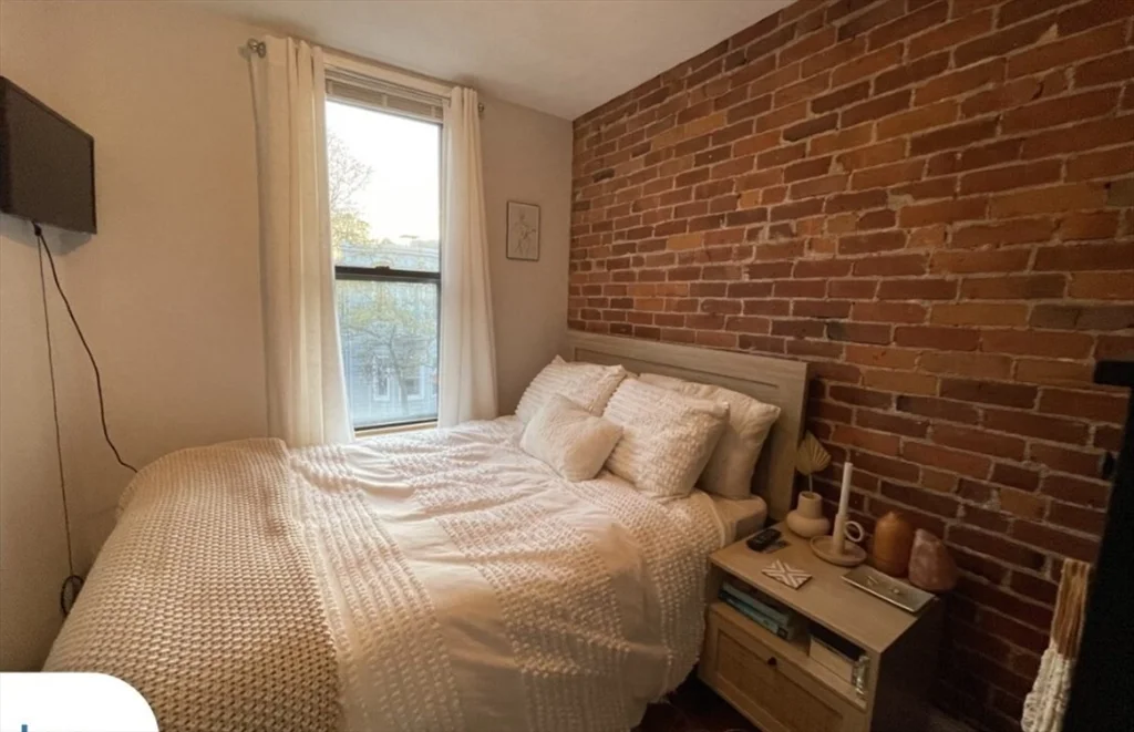 2 bed, 1 bath apartment for rent at 104 H St Unit 2, South Boston — photo 9 of 9