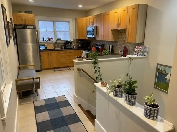 2 bed, 1 bath apartment for rent at 104 High St Unit 1, Charlestown