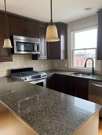 1 bed, 1 bath apartment for rent at 104 High St Unit 3, Charlestown