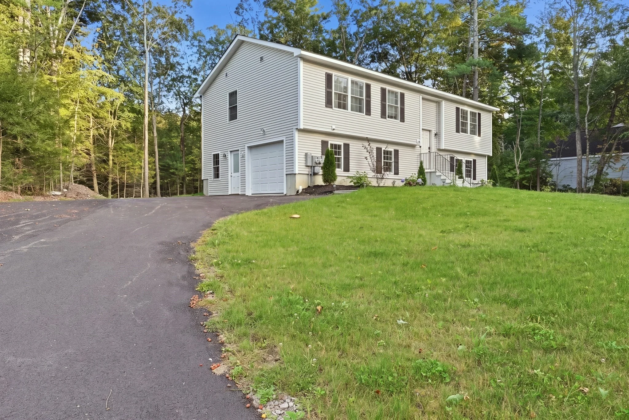 2 bed, 1 bath apartment for rent at 104 Hilltop Dr Unit A, Southbridge — photo 26 of 26