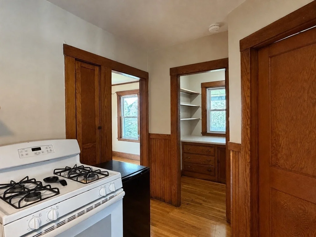 3 bed, 1 bath apartment for rent at 104 Hooker St Unit 2, Allston — photo 11 of 19