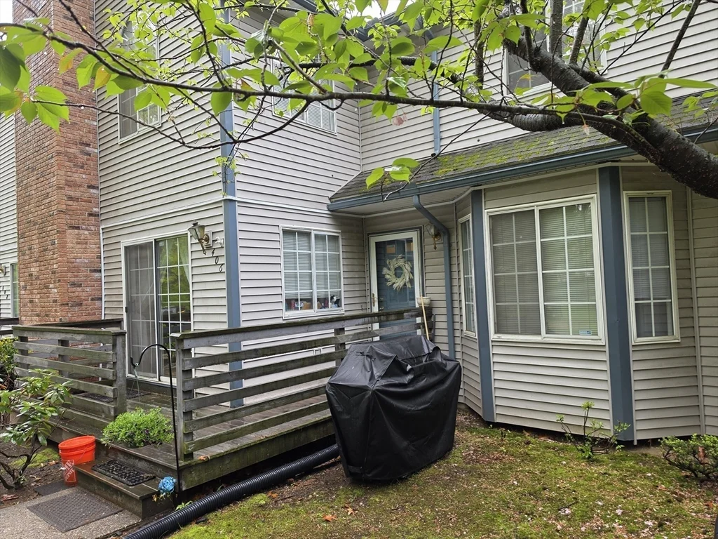 2 bed, 1 bath apartment for rent at 104 Johnson Rd Unit 406, Chicopee — photo 24 of 30