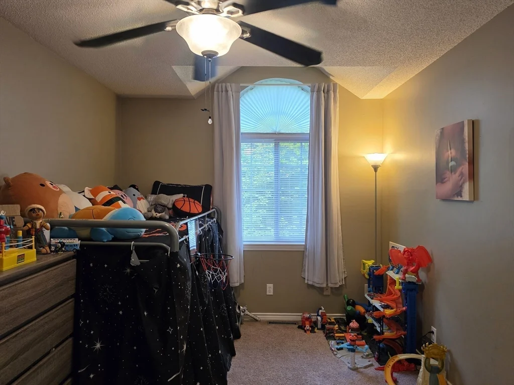 2 bed, 1 bath apartment for rent at 104 Johnson Rd Unit 406, Chicopee — photo 17 of 30