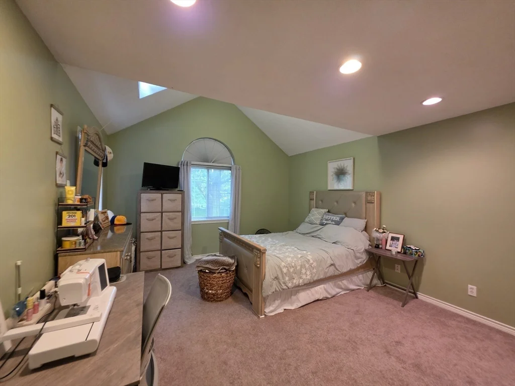 2 bed, 1 bath apartment for rent at 104 Johnson Rd Unit 406, Chicopee — photo 15 of 30