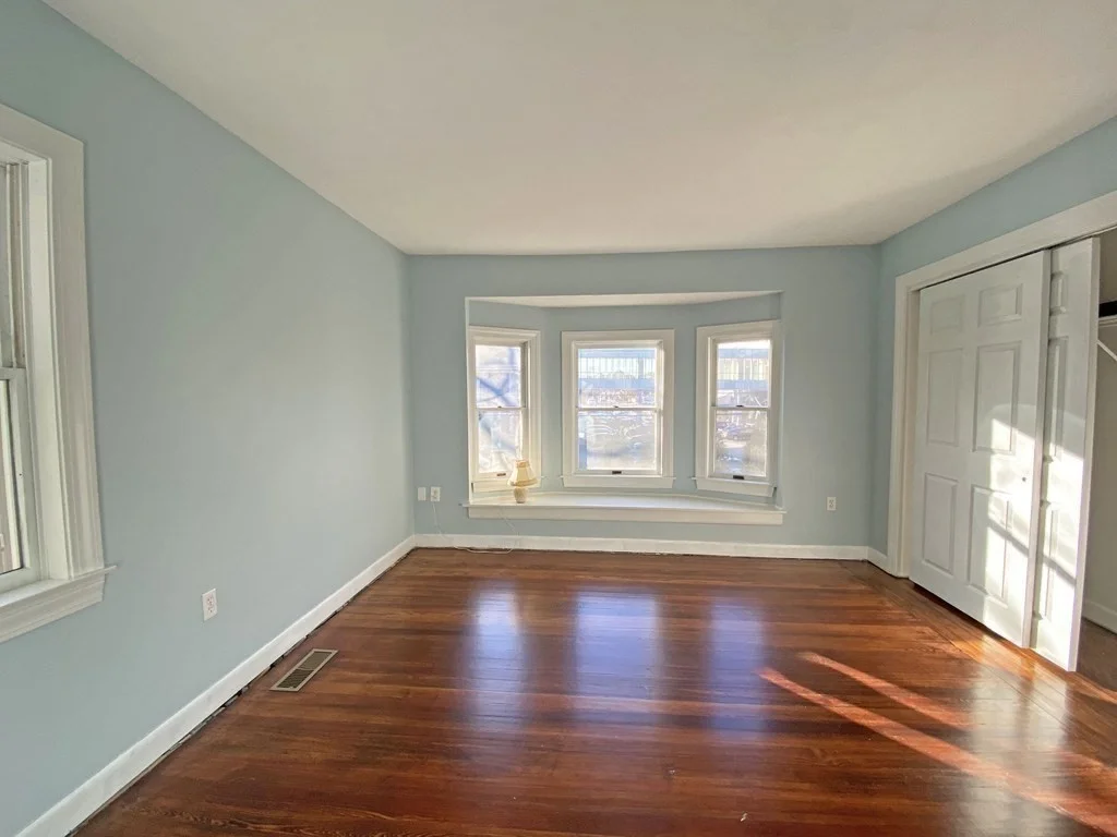 4 bed, 2 bath apartment for rent at 104 Lincoln St, Needham Junction — photo 11 of 19