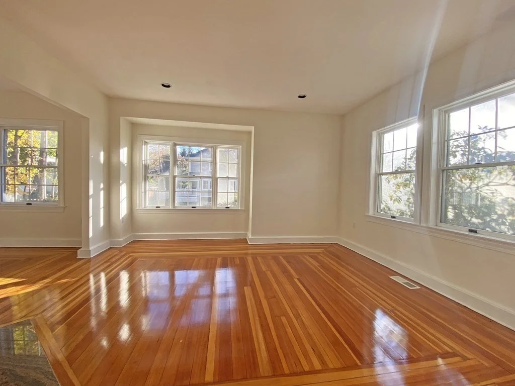 4 bed, 2 bath apartment for rent at 104 Lincoln St, Needham Junction — photo 4 of 19