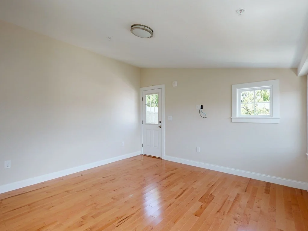 2 bed, 1 bath apartment for rent at 104 Litchfield St Unit 2, Brighton — photo 7 of 17