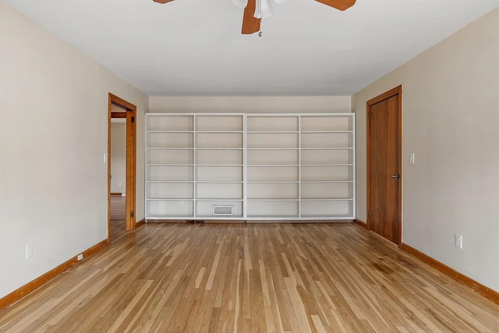 2 bed, 1 bath apartment for rent at 104 N Main St Unit 2F, Mansfield — photo 9 of 12