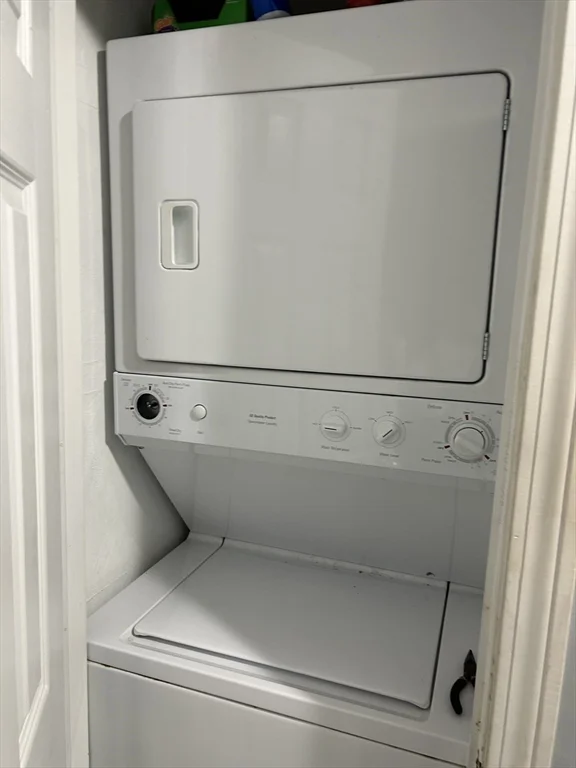 2 bed, 1 bath apartment for rent at 104 Norton Ave Unit 22, Easton — photo 4 of 4