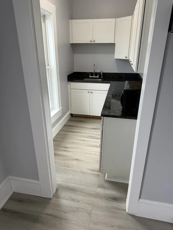 3 bed, 1 bath apartment for rent at 104 Park St Unit 2, Attleboro — photo 2 of 11
