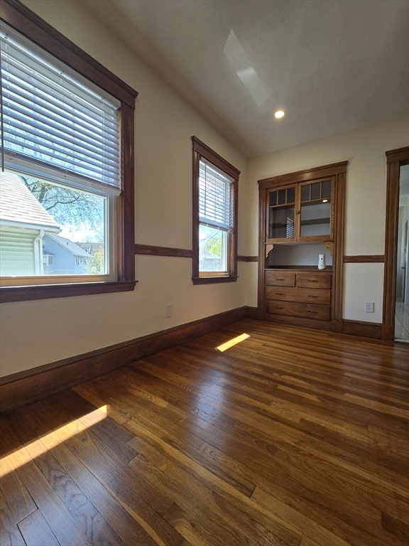2 bed, 1 bath apartment for rent at 104 Parsons St Unit 2, Oak Square — photo 8 of 20