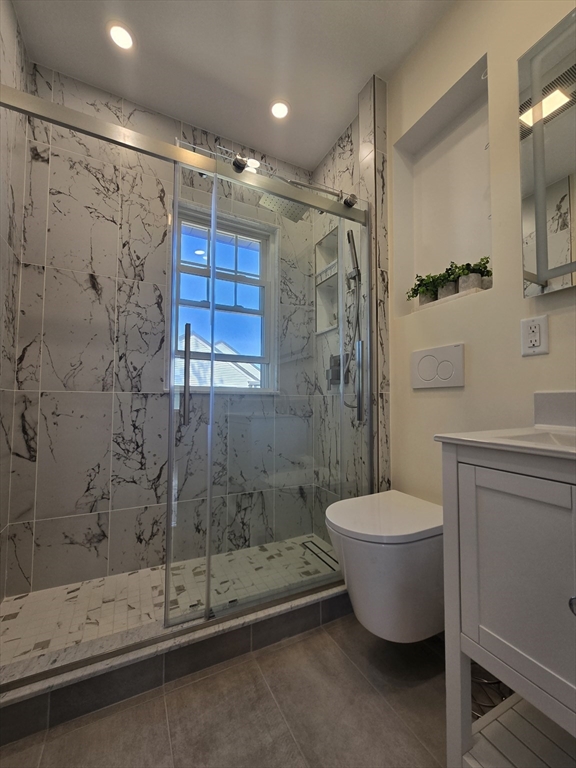 2 bed, 1 bath apartment for rent at 104 Parsons St Unit 2, Oak Square — photo 2 of 20
