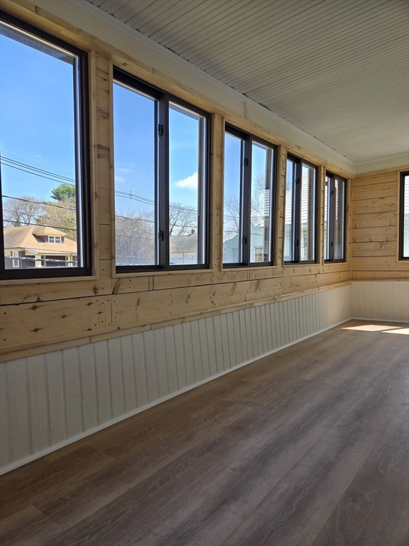 2 bed, 1 bath apartment for rent at 104 Parsons St Unit 2, Oak Square — photo 15 of 20