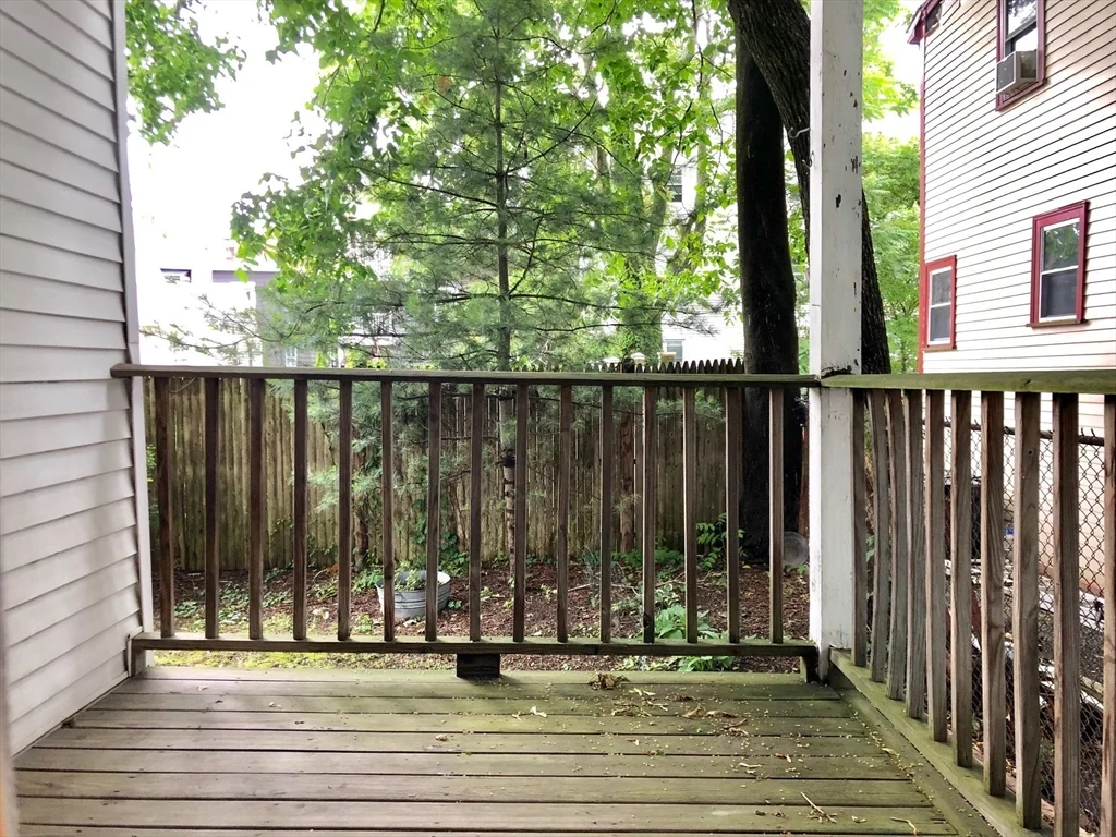 2 bed, 1 bath apartment for rent at 104 Pine St Unit 1, Central Square — photo 12 of 12