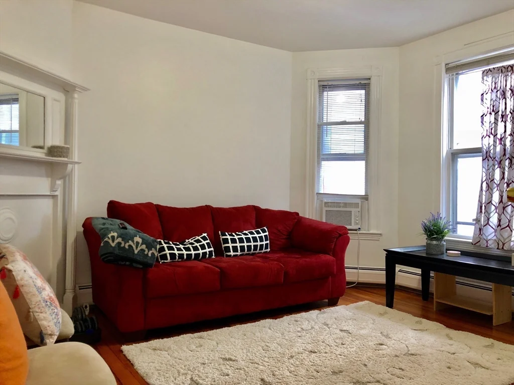 2 bed, 1 bath apartment for rent at 104 Pine St Unit 1, Central Square — photo 4 of 12