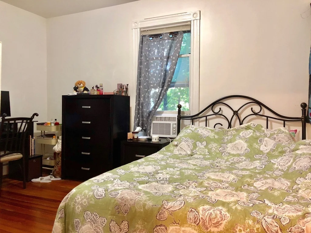 2 bed, 1 bath apartment for rent at 104 Pine St Unit 1, Central Square — photo 11 of 12
