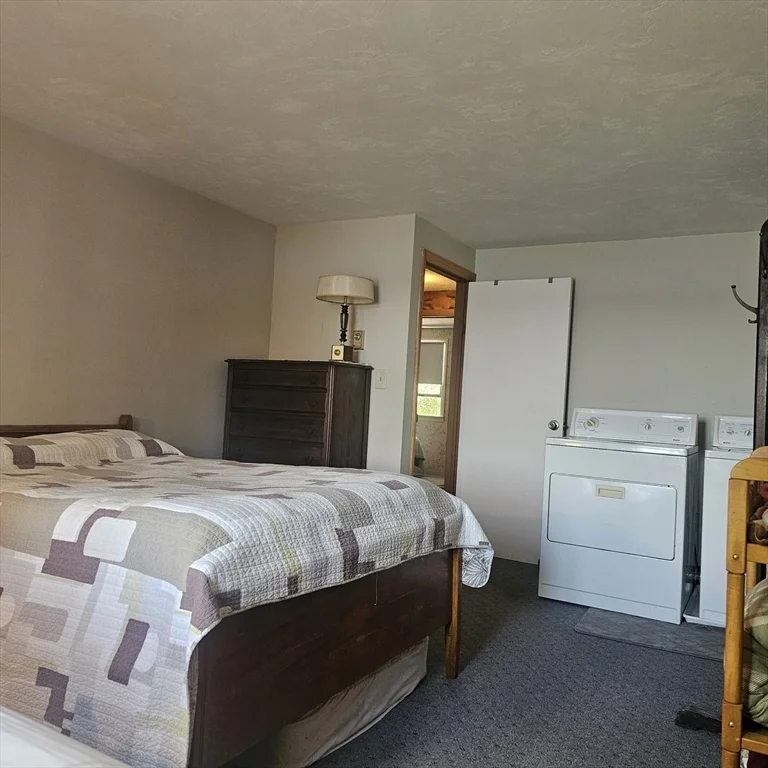 4 bed, 2 bath apartment for rent at 104 Prouty Ln, East Brookfield — photo 25 of 28