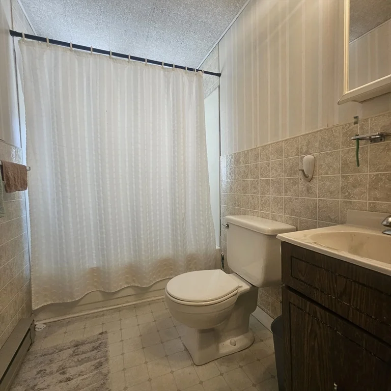 4 bed, 2 bath apartment for rent at 104 Prouty Ln, East Brookfield — photo 27 of 28