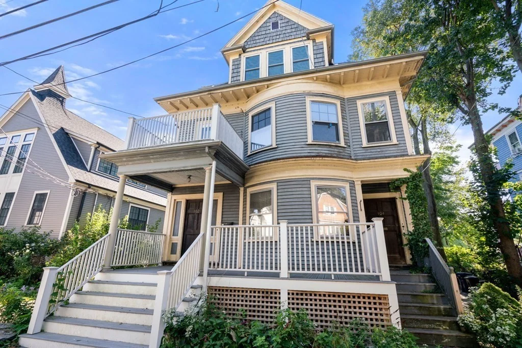 2 bed, 1 bath apartment for rent at 104 Rockview St Unit 4, Jamaica Plain