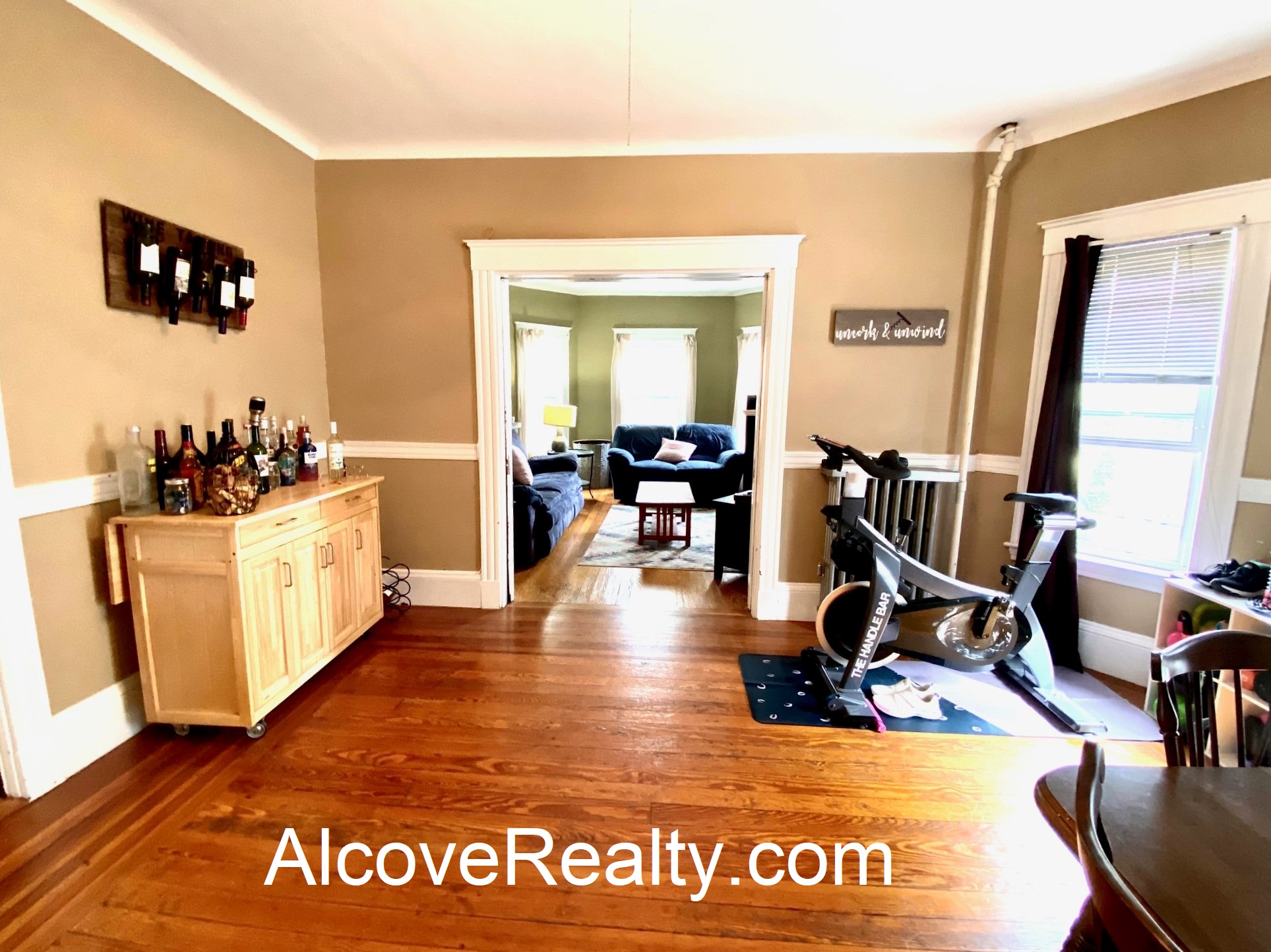3 bed, 2 bath apartment for rent at 104 Rogers Ave Unit 2, Powder House Square — photo 2 of 23