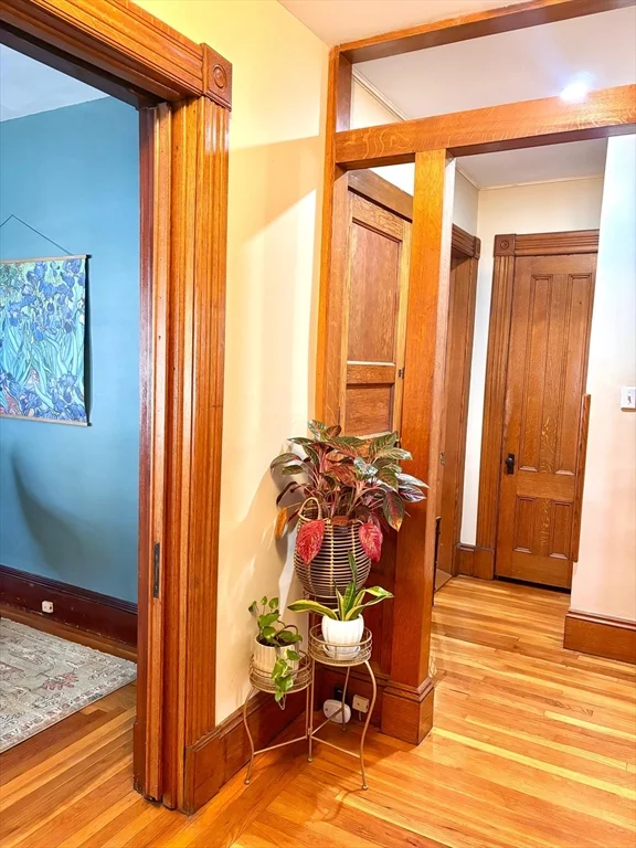 2 bed, 1 bath apartment for rent at 104 Saint James Ave Unit 1, Holyoke — photo 6 of 8