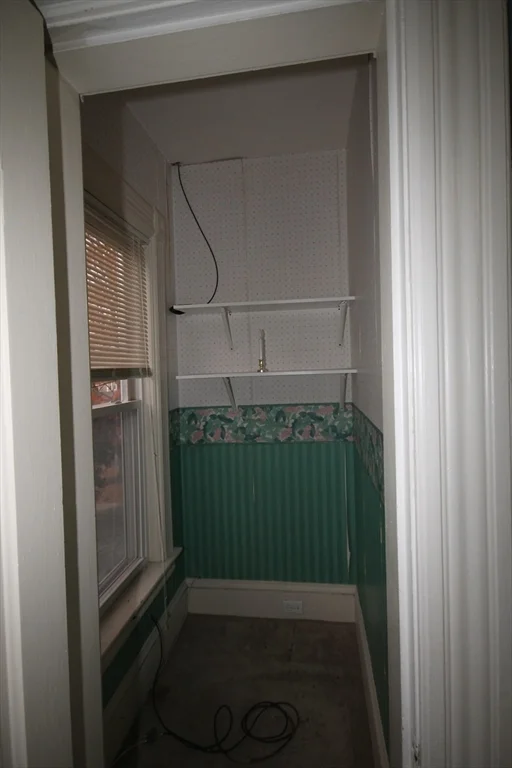 3 bed, 1 bath apartment for rent at 104 Saint James Ave Unit 2, Holyoke — photo 11 of 14