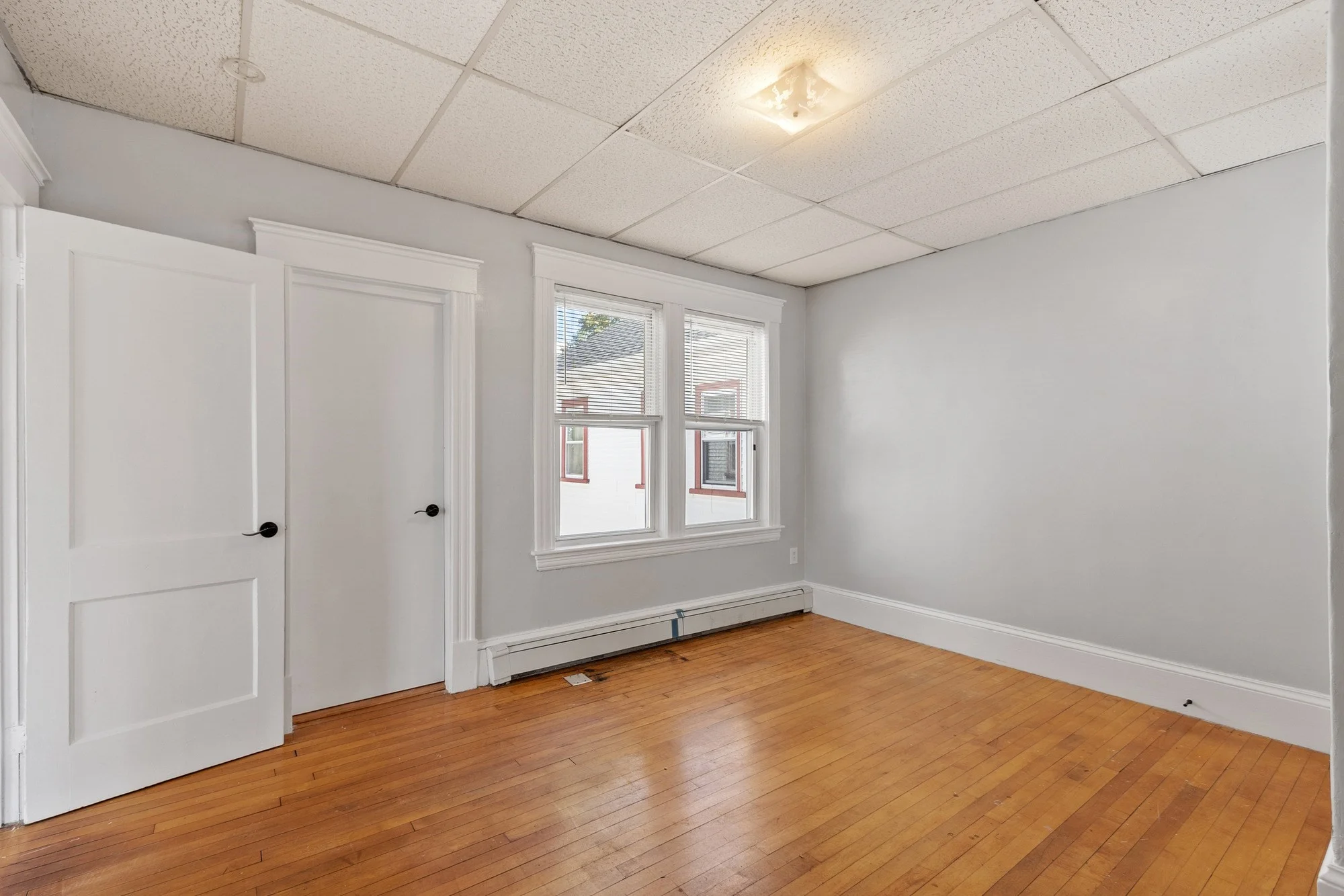 3 bed, 1 bath apartment for rent at 104 School St Unit 2, Lowell — photo 16 of 29