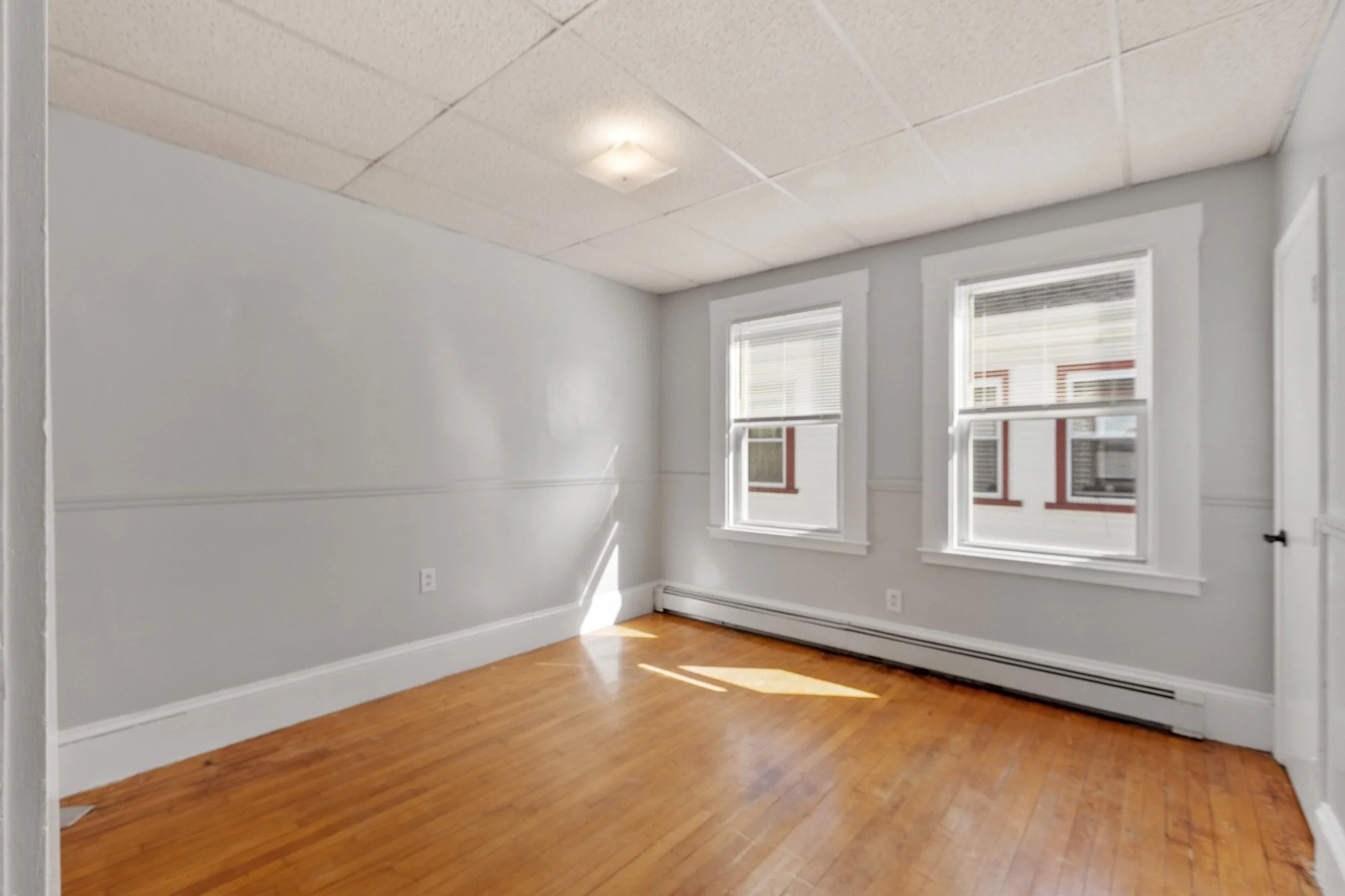 3 bed, 1 bath apartment for rent at 104 School St Unit 2, Lowell — photo 18 of 29