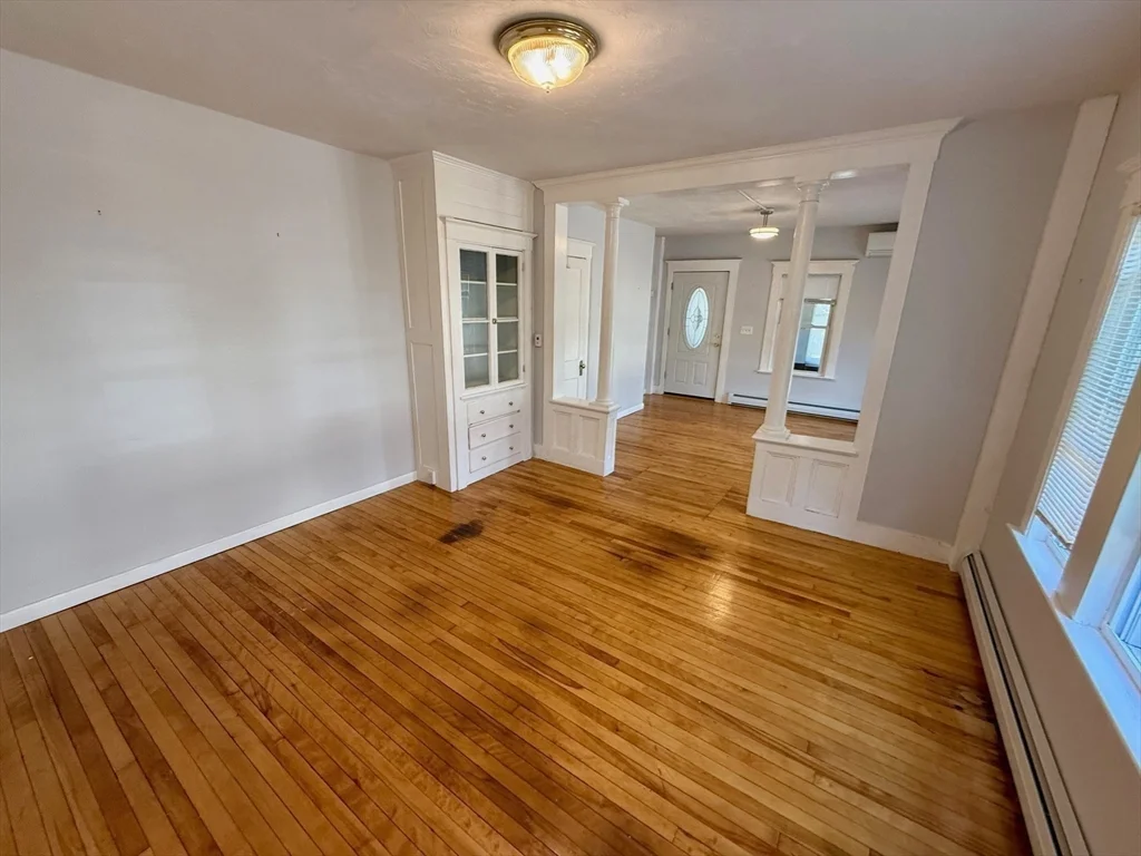2 bed, 1 bath apartment for rent at 104 South Main St Unit 104, Mansfield — photo 3 of 11
