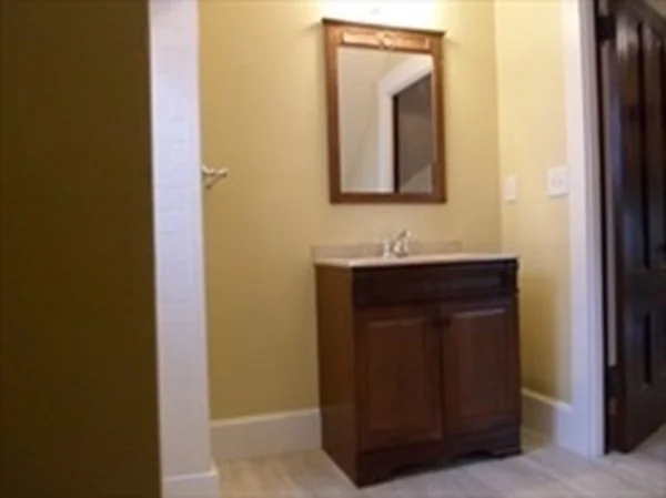 2 bed, 1 bath apartment for rent at 104 South Main St Unit 3, Middleboro — photo 7 of 7