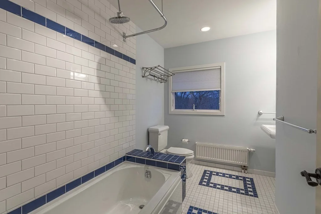 3 bed, 2 bath apartment for rent at 104 Spy Pond Pkwy Unit 104, Arlington — photo 24 of 37