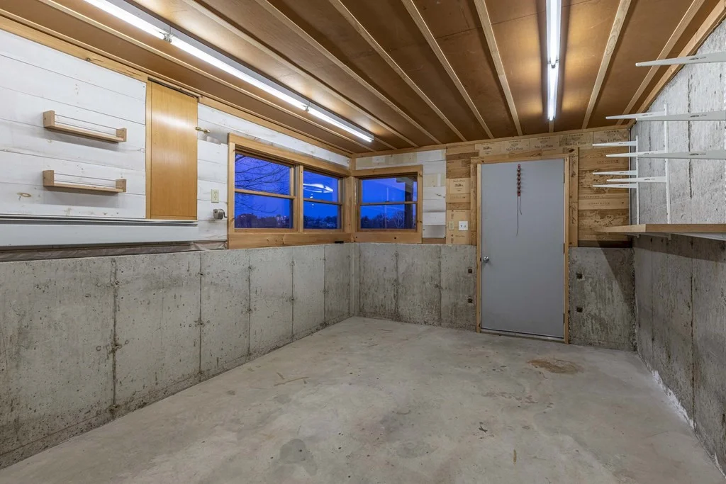 3 bed, 2 bath apartment for rent at 104 Spy Pond Pkwy Unit SF, Arlington — photo 39 of 39