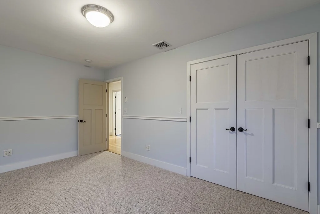 3 bed, 2 bath apartment for rent at 104 Spy Pond Pkwy Unit SF, Arlington — photo 35 of 39