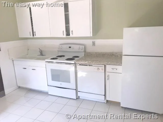 1 bed, 1 bath apartment for rent at 104 Summer St Unit 1A, Union Square — photo 9 of 13