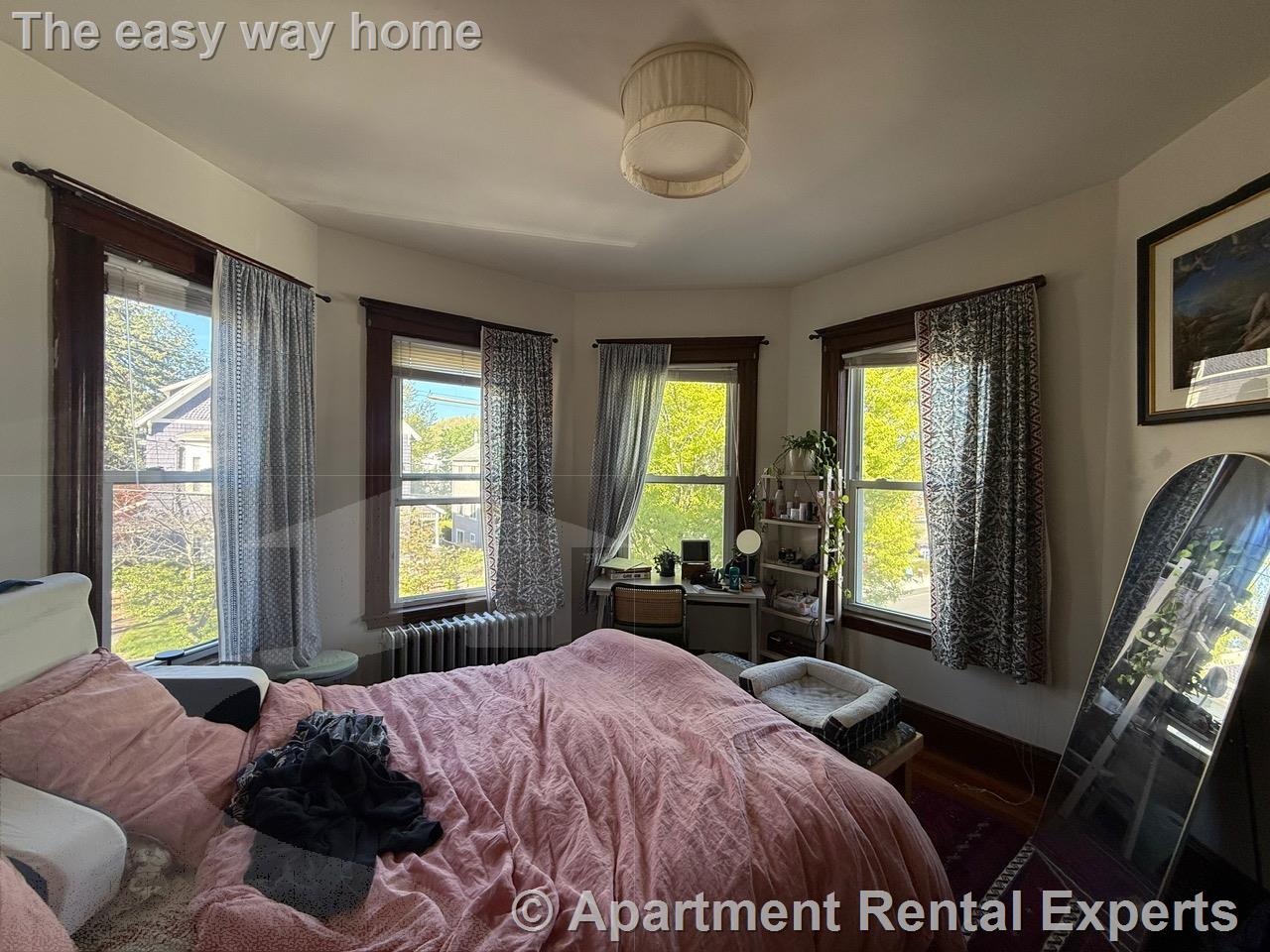 1 bed, 1 bath apartment for rent at 104 Summer Unit 4A, Union Square — photo 6 of 9