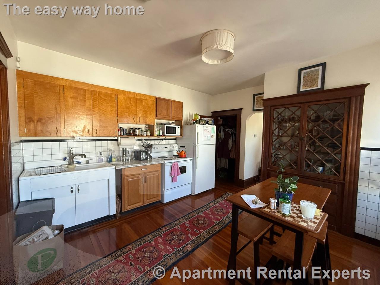1 bed, 1 bath apartment for rent at 104 Summer Unit 4A, Union Square — photo 2 of 9