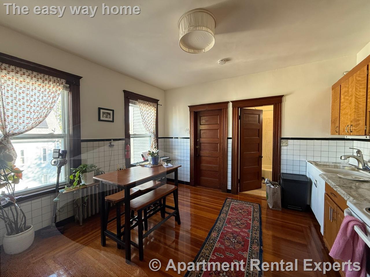 1 bed, 1 bath apartment for rent at 104 Summer Unit 4A, Union Square