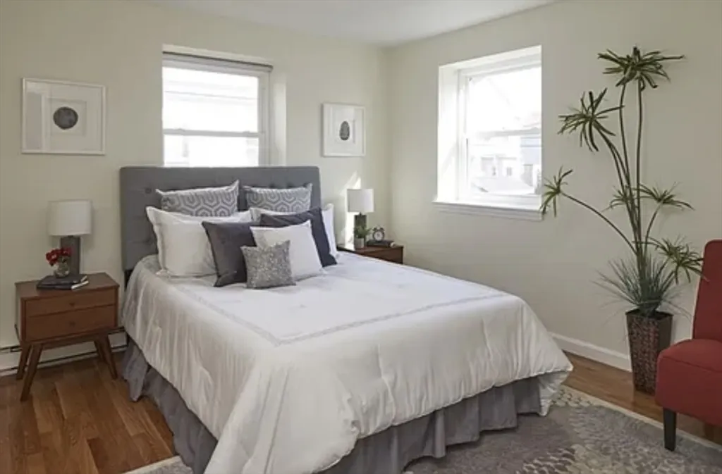 2 bed, 1 bath apartment for rent at 104 Trowbridge St Unit 4, Mid Cambridge — photo 4 of 7