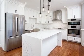 2 bed, 2 bath apartment for rent at 104 Walnut Unit 2, Brookline Village — photo 1 of 4