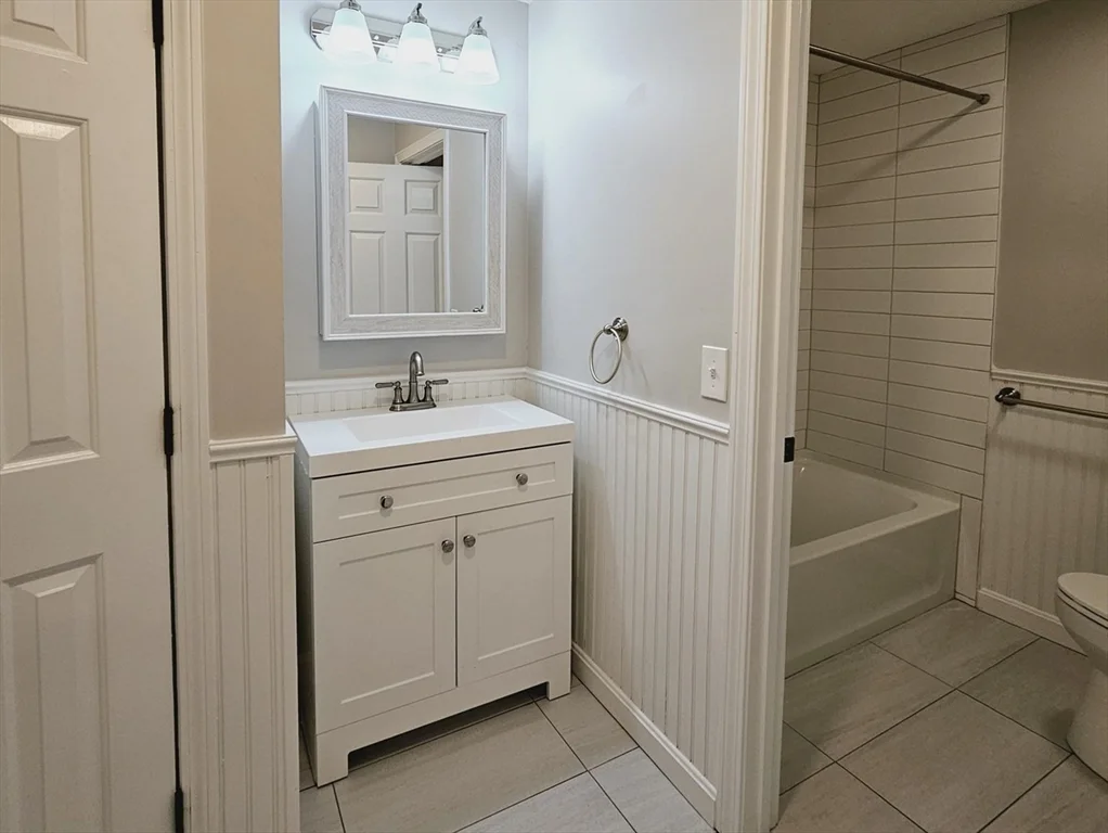 2 bed, 2 bath apartment for rent at 104 Walpole St Unit 8, Canton — photo 15 of 22