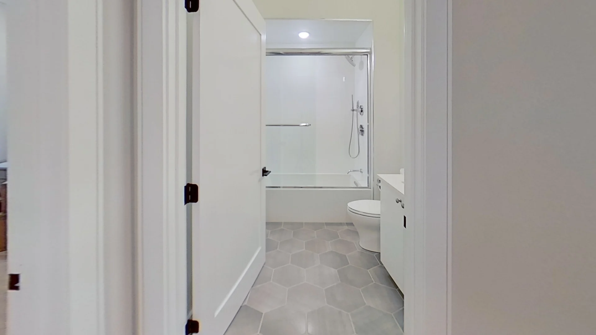 2 bed, 2 bath apartment for rent at 104 Warren St Unit 5P, Brighton — photo 18 of 19