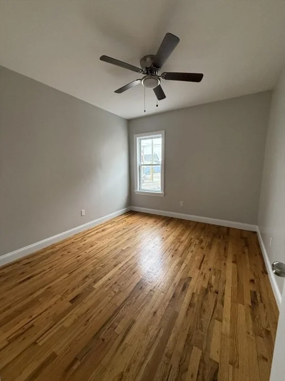 3 bed, 1 bath apartment for rent at 1043 North Main Unit 1, Fall River — photo 5 of 7