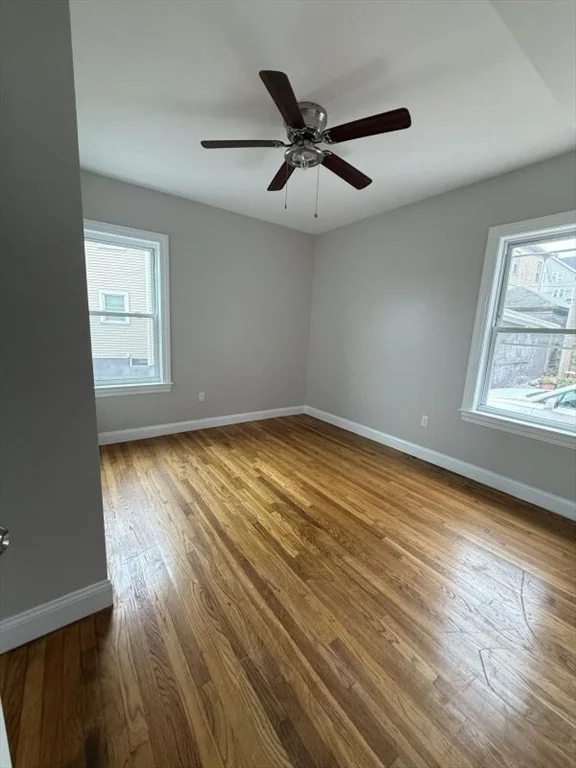 3 bed, 1 bath apartment for rent at 1043 North Main Unit 1, Fall River — photo 2 of 7