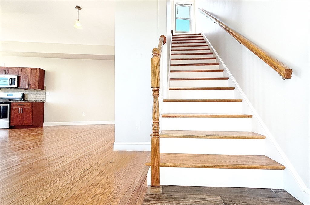 2 bed, 1.5 bath apartment for rent at 1043 Winthrop Ave Unit 1, Revere — photo 8 of 21