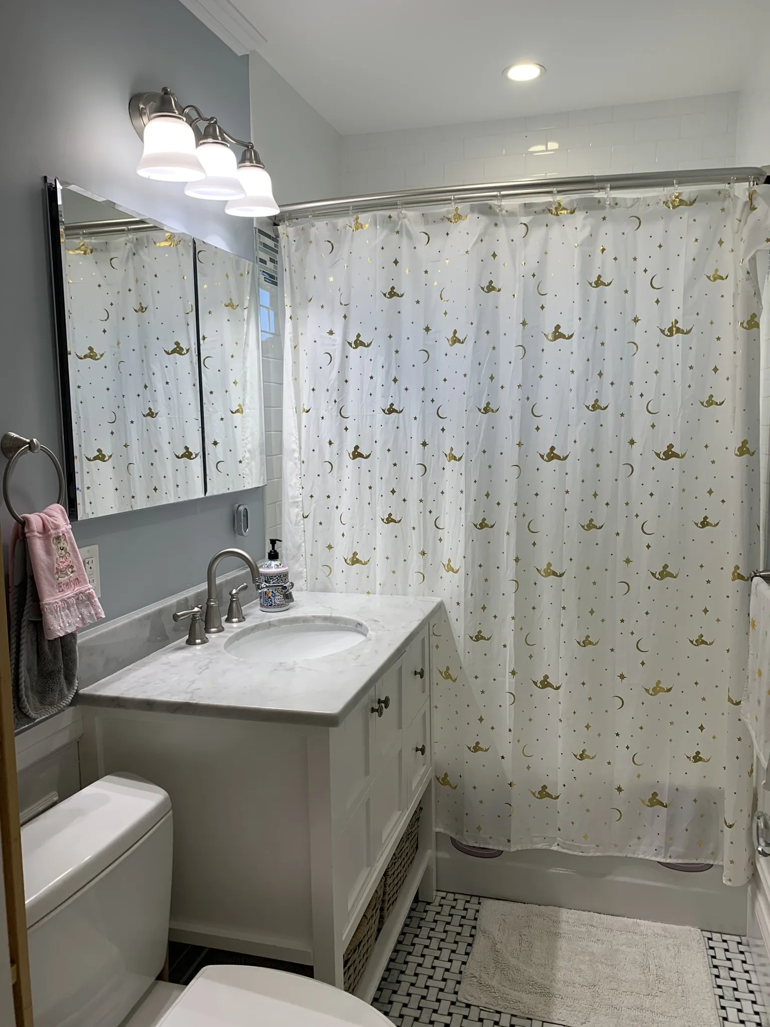 4 bed, 2 bath apartment for rent at 1045 Adams St Unit 2, Dorchester — photo 12 of 43