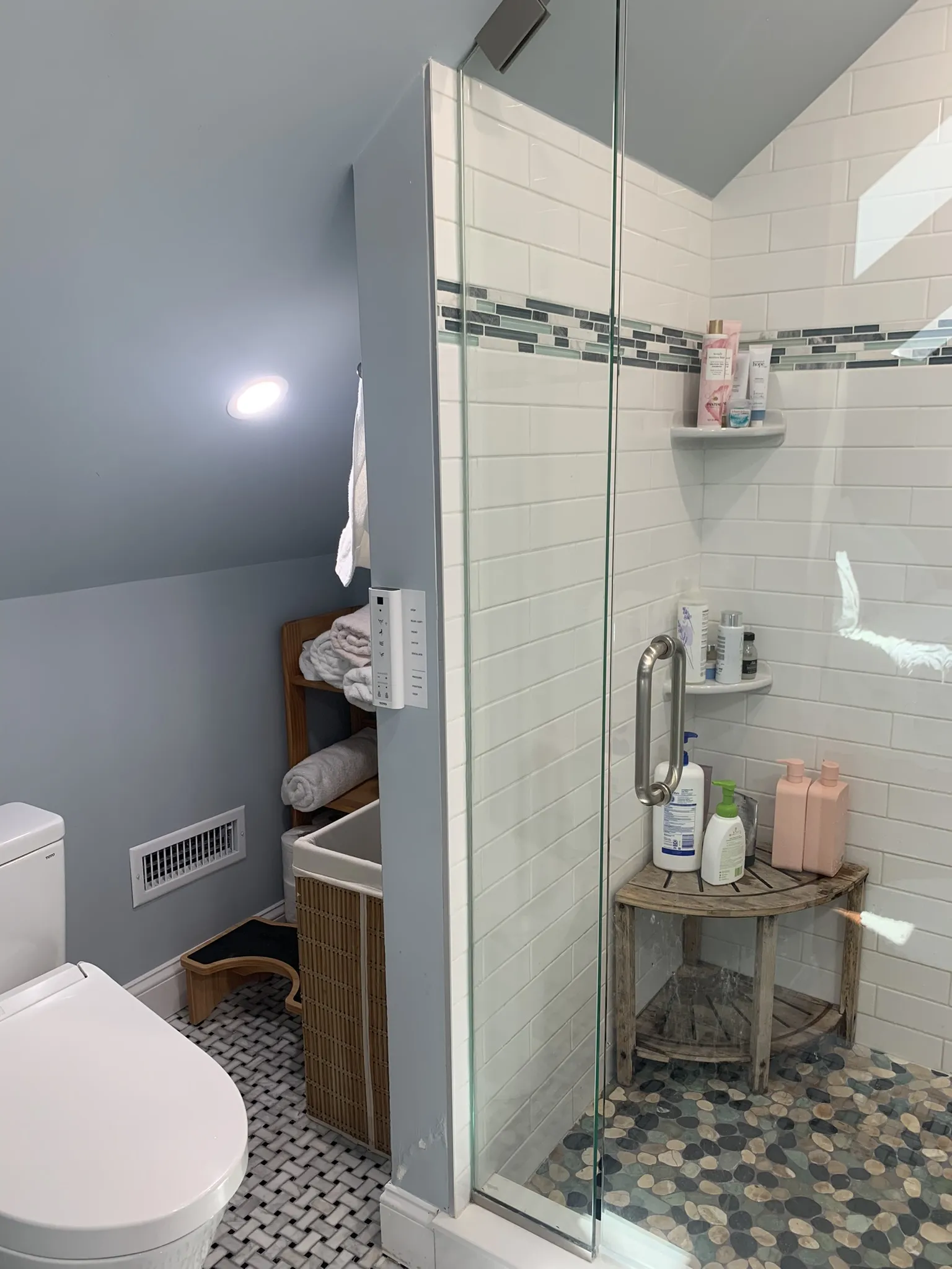 4 bed, 2 bath apartment for rent at 1045 Adams St Unit 2, Dorchester — photo 25 of 43